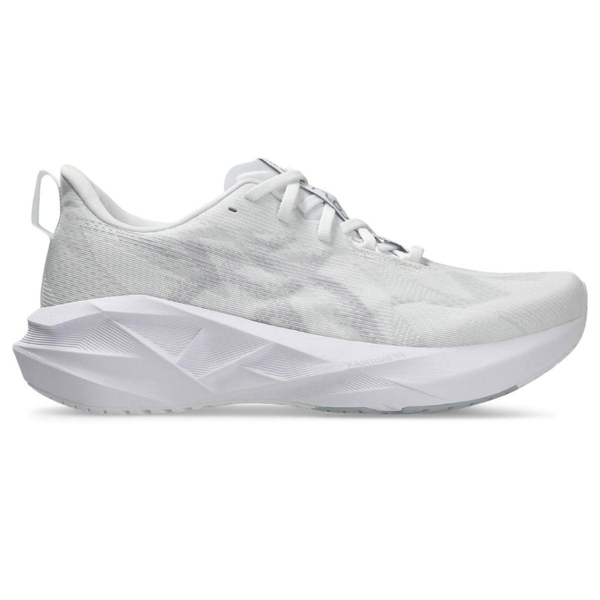 asics-novablast-5-men-s-running-shoes-1011b974-100