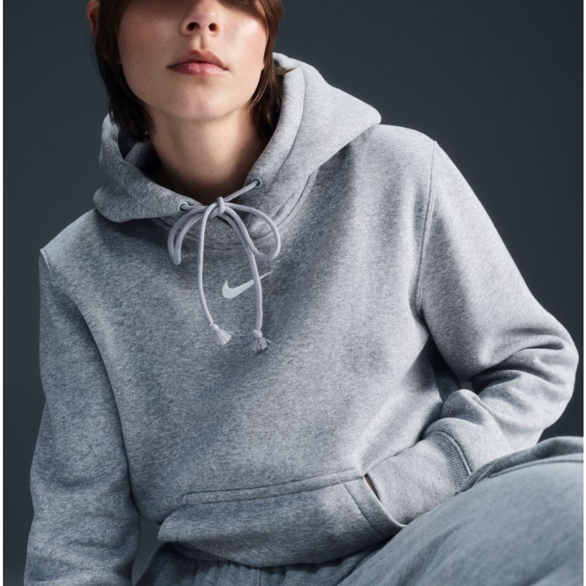 nike-sportswear-phoenix-fleece-women-s-pullover-hoodie-hf6839-063